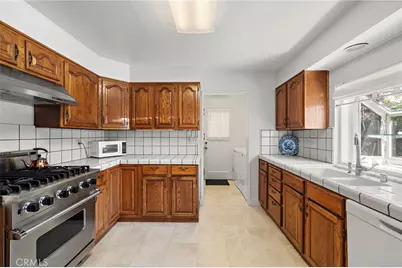15022 Hunter Lane, Westminster, CA 92683 - Photo 16