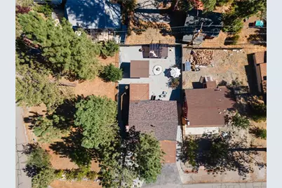 1498 Betty, Wrightwood, CA 92397 - Photo 18