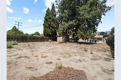 839 W 30th, San Bernardino, CA 92405 - Photo 10