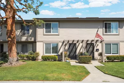 3000 Bradford Pl Unit F, Santa Ana, CA 92707 - Photo 2