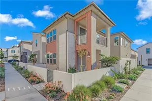 200 Zawn, Irvine, CA 92618 - Photo 2