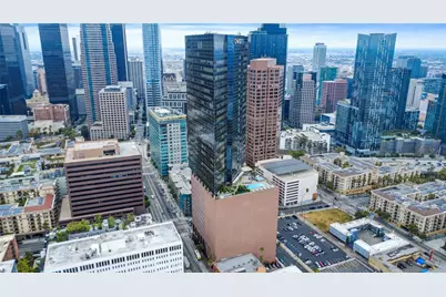 1100 Wilshire Boulevard #2607, Los Angeles, CA 90017 - Photo 40