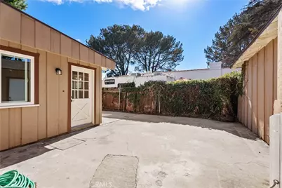 450 W 2nd, Tustin, CA 92780 - Photo 8