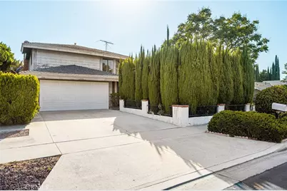 291 N Paseo Picaro, Anaheim, CA 92807 - Photo 4