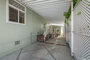 16422 Poipu Ln, Huntington Beach, CA 92649 - Photo 38