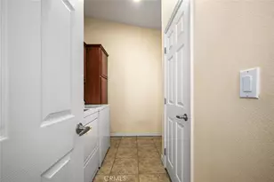 16422 Poipu Ln, Huntington Beach, CA 92649 - Photo 18