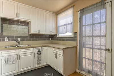 14300 S Ainsworth, Los Angeles, CA 90247 - Photo 34