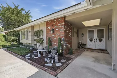 25352 Navajo, Lake Forest, CA 92630 - Photo 2