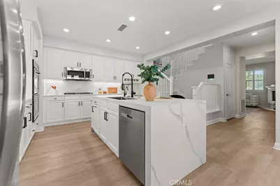 113 Sanctuary, Irvine, CA 92620 - Photo 4