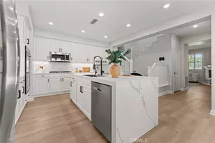 113 Sanctuary, Irvine, CA 92620 - Photo 4
