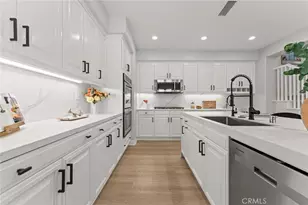 113 Sanctuary, Irvine, CA 92620 - Photo 2