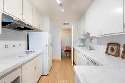 420 S Madison #109 Avenue, Pasadena, CA 91101 - Photo 12