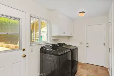 1782 Bridle Path, Santa Ana, CA 92705 - Photo 34