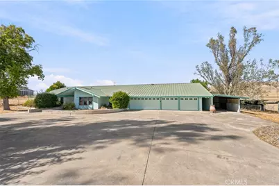 6388 E Appaloosa, Clovis, CA 93619 - Photo 2