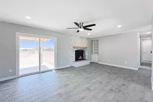 10655 9th, Hesperia, CA 92345 - Photo 8