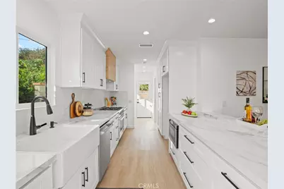 5216 Mesmer, Los Angeles, CA 90230 - Photo 4