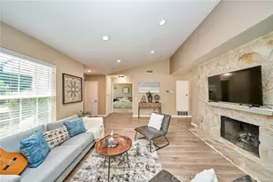 24 Atherton, Irvine, CA 92620 - Photo 8