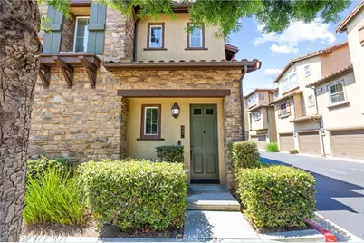 118 Coral Rose, Irvine, CA 92603 - Photo 1
