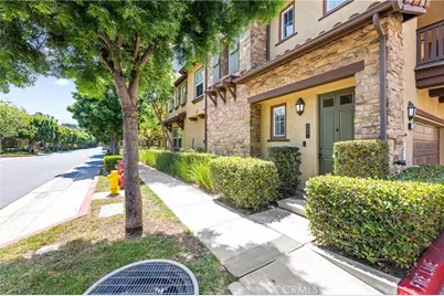 118 Coral Rose, Irvine, CA 92603 - Photo 4