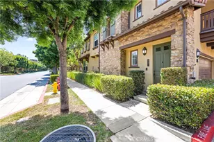 118 Coral Rose, Irvine, CA 92603 - Photo 4