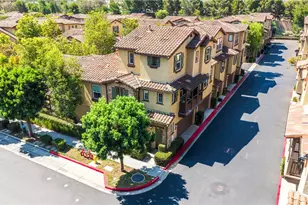 118 Coral Rose, Irvine, CA 92603 - Photo 6