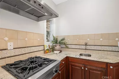 525 Luminous, Irvine, CA 92603 - Photo 16