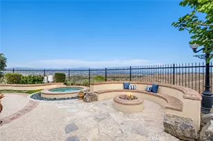 525 Luminous, Irvine, CA 92603 - Photo 32