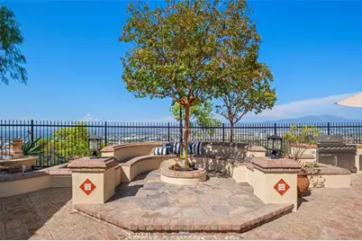 525 Luminous, Irvine, CA 92603 - Photo 36