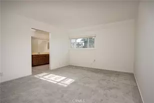 17122 Pleasant Cir, Huntington Beach, CA 92649 - Photo 16