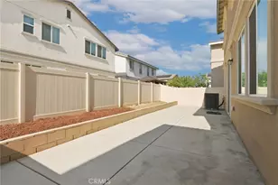 24914 Gossamer Ct, Moreno Valley, CA 92553 - Photo 38