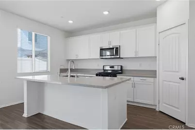 24914 Gossamer Court, Moreno Valley, CA 92553 - Photo 10