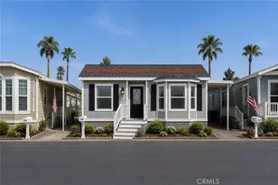 286 Mayflower, Newport Beach, CA 92660 - Photo 2