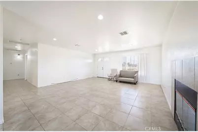 8012 Catalpa, California City, CA 93505 - Photo 6