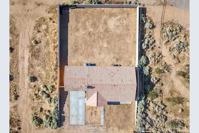 8012 Catalpa, California City, CA 93505 - Photo 28