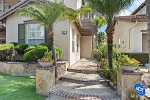 41 Carpenteria, Irvine, CA 92602 - Photo 2