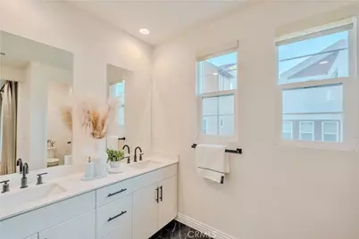 254 Tank, Irvine, CA 92618 - Photo 18