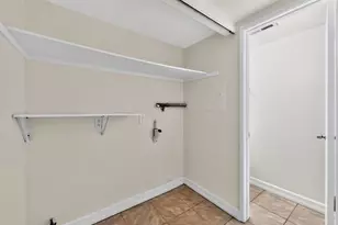 1381 S Walnut, Anaheim, CA 92802 - Photo 10