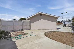 417 Emerald, Seal Beach, CA 90740 - Photo 28
