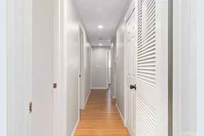15842 Belfast, Huntington Beach, CA 92647 - Photo 18