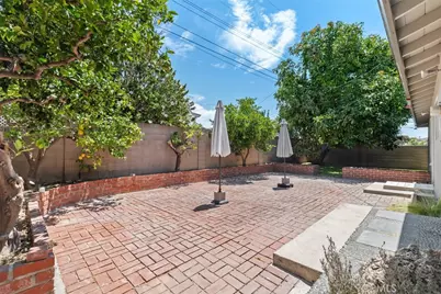 15842 Belfast, Huntington Beach, CA 92647 - Photo 30