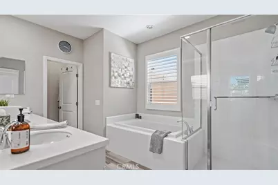 66 Fairymoss, Irvine, CA 92620 - Photo 16