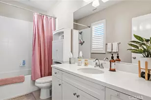 66 Fairymoss, Irvine, CA 92620 - Photo 22