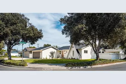 1922 W Flora Street, Santa Ana, CA 92704 - Photo 4
