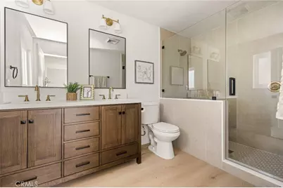 1922 W Flora Street, Santa Ana, CA 92704 - Photo 40