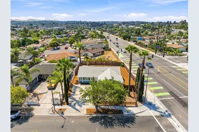 560 W Los Angeles Drive, Vista, CA 92083 - Photo 32