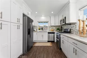 10221 Julie Beth St, Cypress, CA 90630 - Photo 12