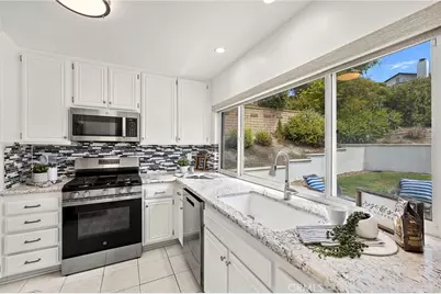 23866 Via Calzada, Mission Viejo, CA 92691 - Photo 14