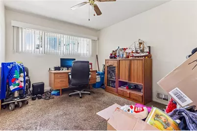 1429 Kellogg Avenue, Corona, CA 92879 - Photo 14