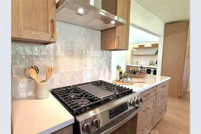 9537 Jellico Avenue, Northridge, CA 91325 - Photo 4