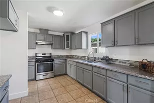 330 E 101st St, Los Angeles, CA 90003 - Photo 4